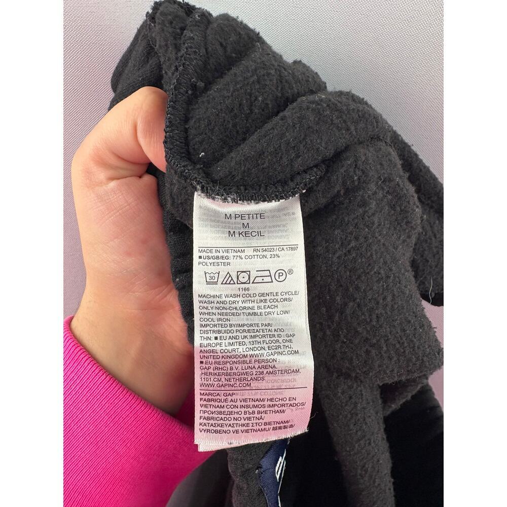 Women’s GAP Medium Black Sweatpants - Picture 5 of 5
